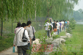 華清遠見教育科技集團就業指導裴老師詳細介紹學院就業服