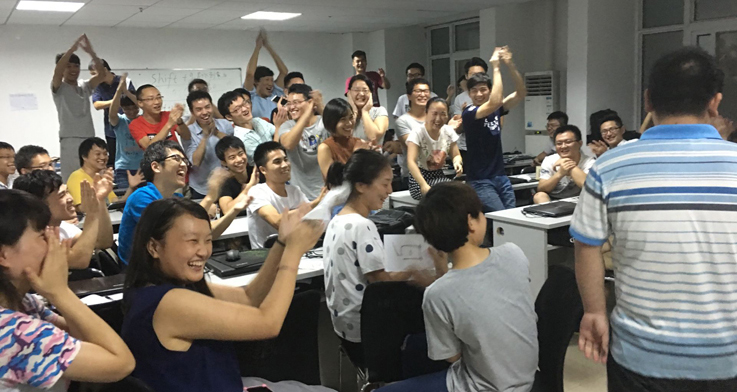 武漢中心 好精彩!